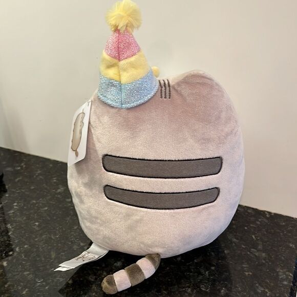 Gund Pusheen Cat Medium Birthday Cup Cake Party Hat 9” Plush Toy Mascot - Picture 5 of 9